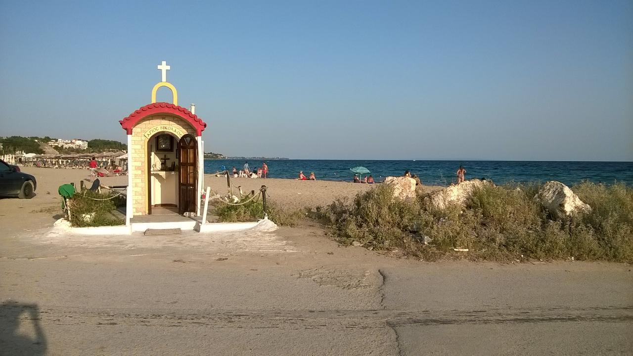 Ferienhaus Kali Beach Chalkidiki Nea Kallikrateia Exterior photo